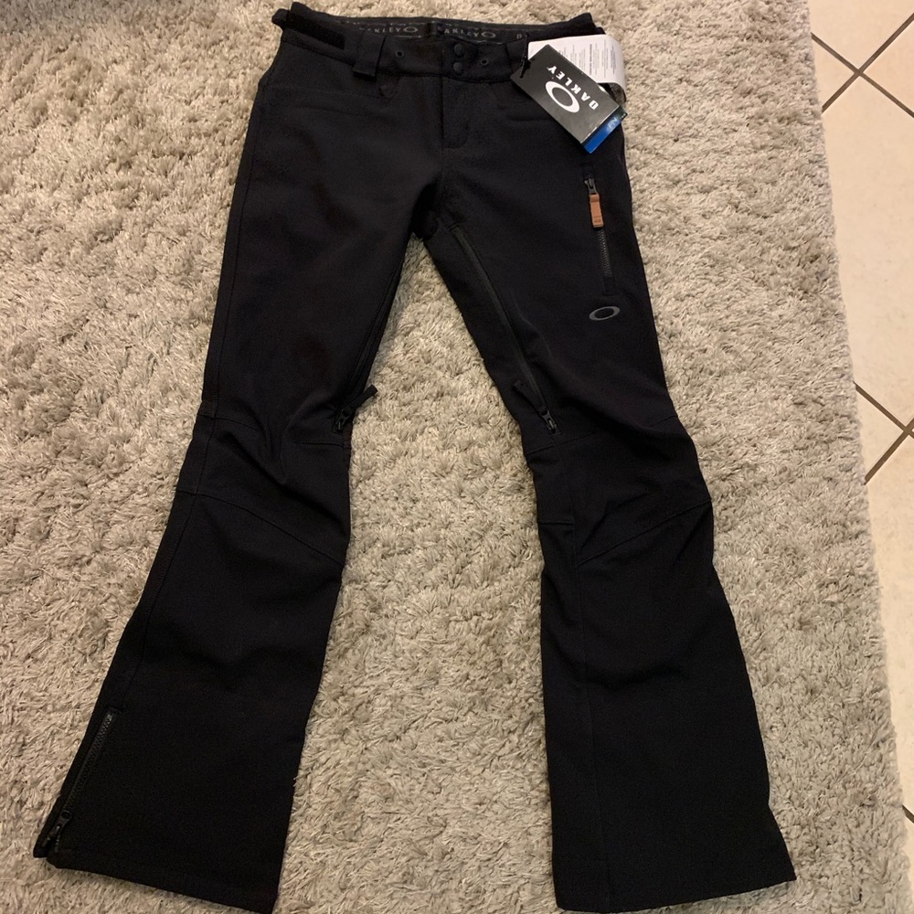 Oakley Slim Fit Snowboarding Pants NWT XS
